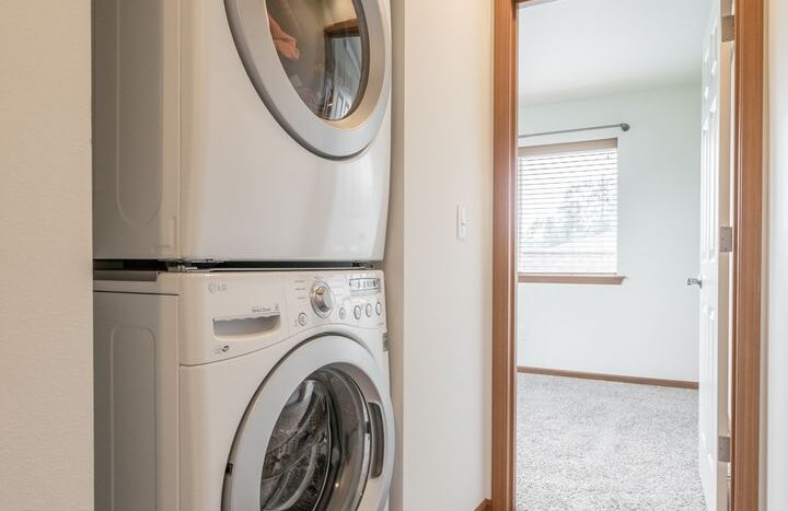 4101 Stonecrest Court - Bellingham - Washington - 2 bed, 1.5 bath rental property