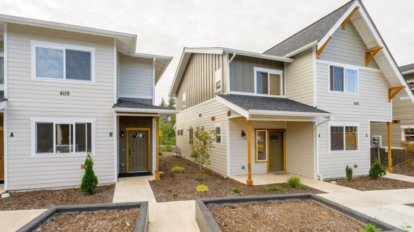 4101 Stonecrest Court - Bellingham - Washington - 2 bed, 1.5 bath rental property