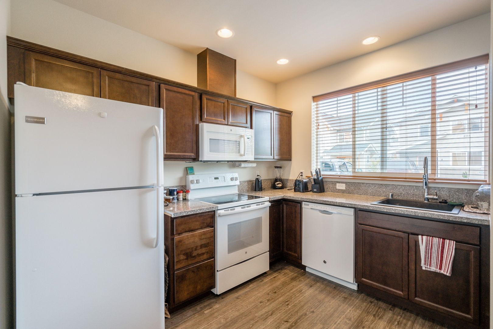 4101 Stonecrest Court - Bellingham - Washington - 2 bed, 1.5 bath rental property