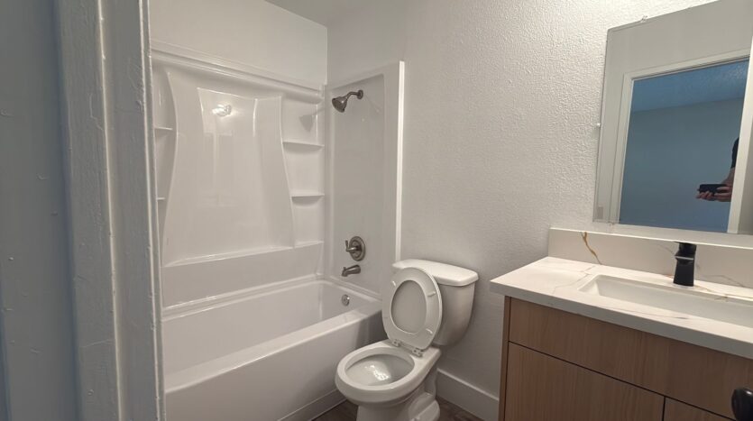 4122 Marlborough Ave - San Diego - California - 1 bed, 1 bath rental property