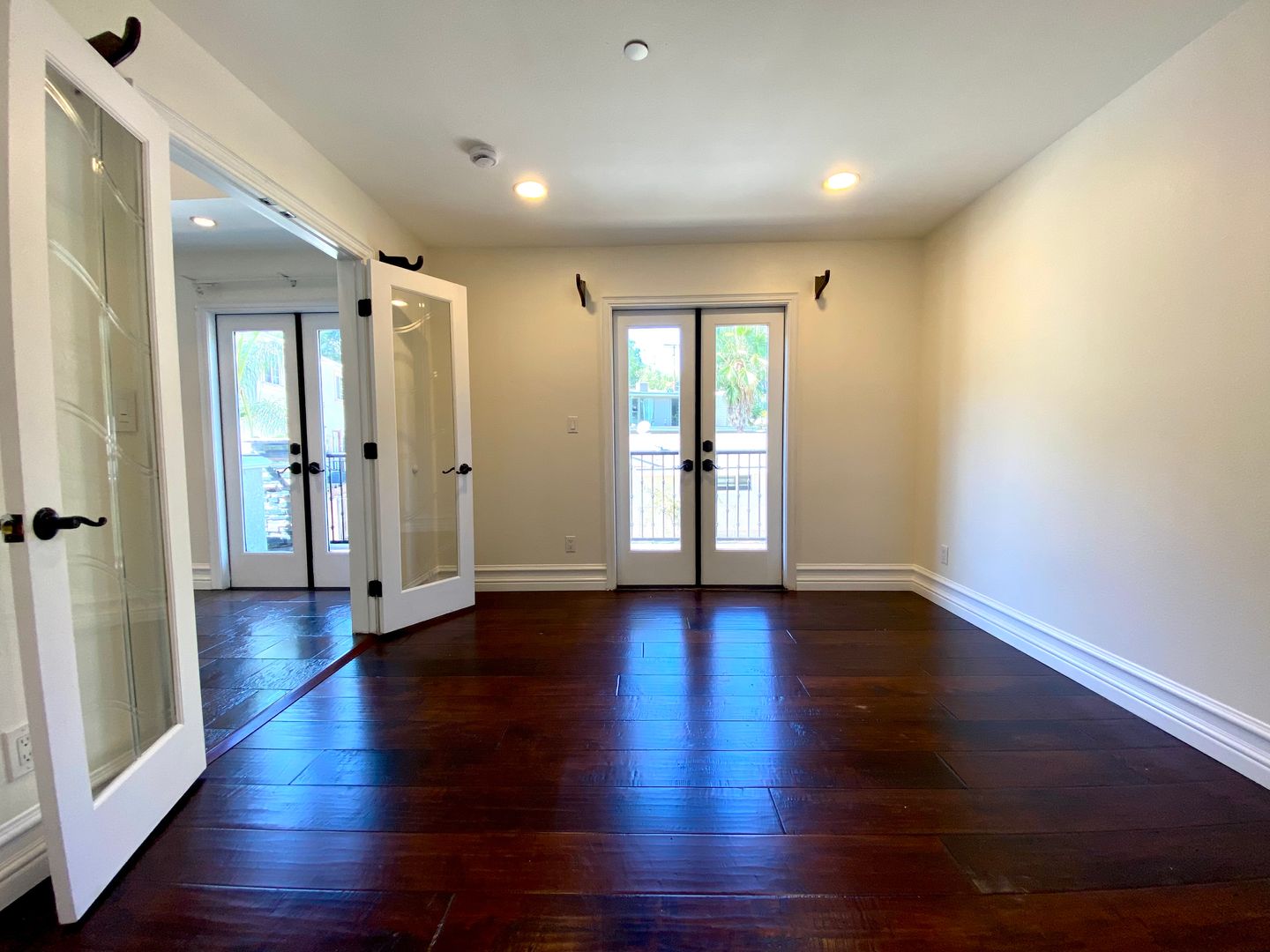 4130 Carrizal Road - Los Angeles - California - 4 bed, 3.5 bath rental property