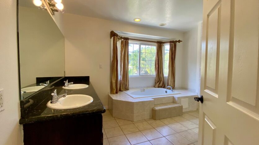 4130 Carrizal Road - Los Angeles - California - 4 bed, 3.5 bath rental property