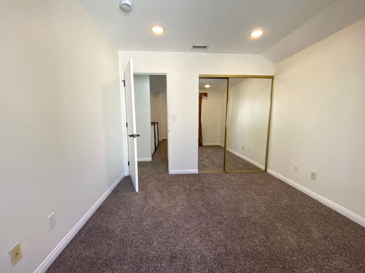 4130 Carrizal Road - Los Angeles - California - 4 bed, 3.5 bath rental property