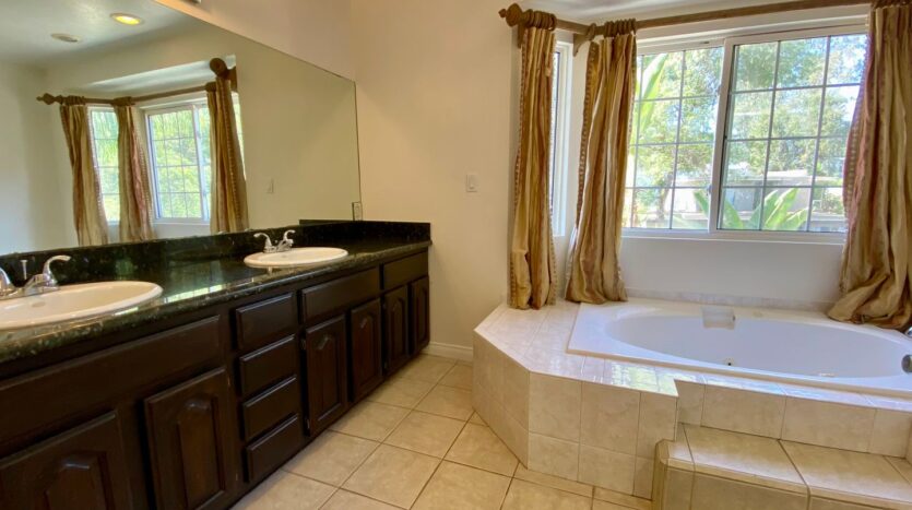4130 Carrizal Road - Los Angeles - California - 4 bed, 3.5 bath rental property
