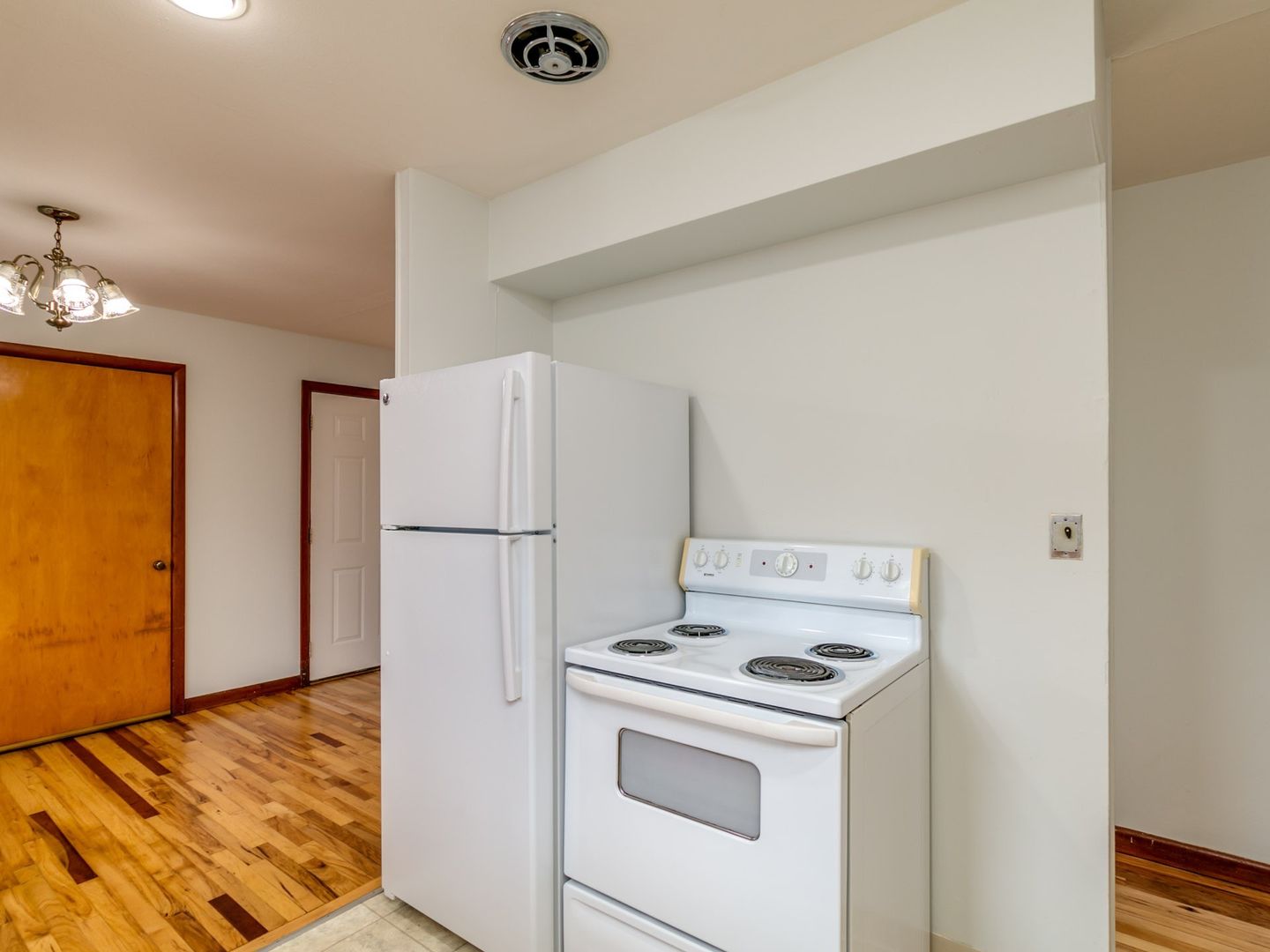 4141 SE 80th Avenue - Portland - Oregon - 3 bed, 1 bath rental property