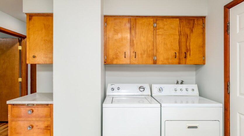 4141 SE 80th Avenue - Portland - Oregon - 3 bed, 1 bath rental property