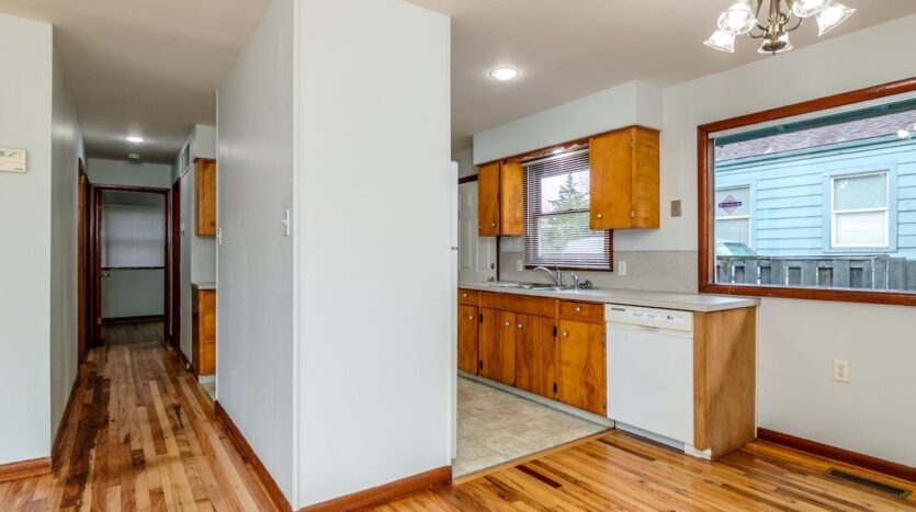 4141 SE 80th Avenue - Portland - Oregon - 3 bed, 1 bath rental property