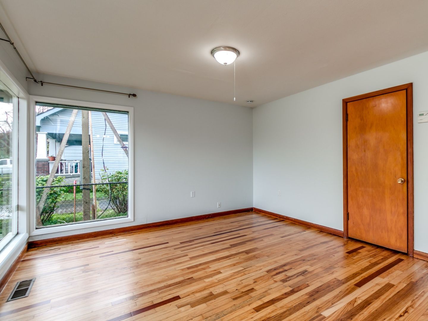 4141 SE 80th Avenue - Portland - Oregon - 3 bed, 1 bath rental property