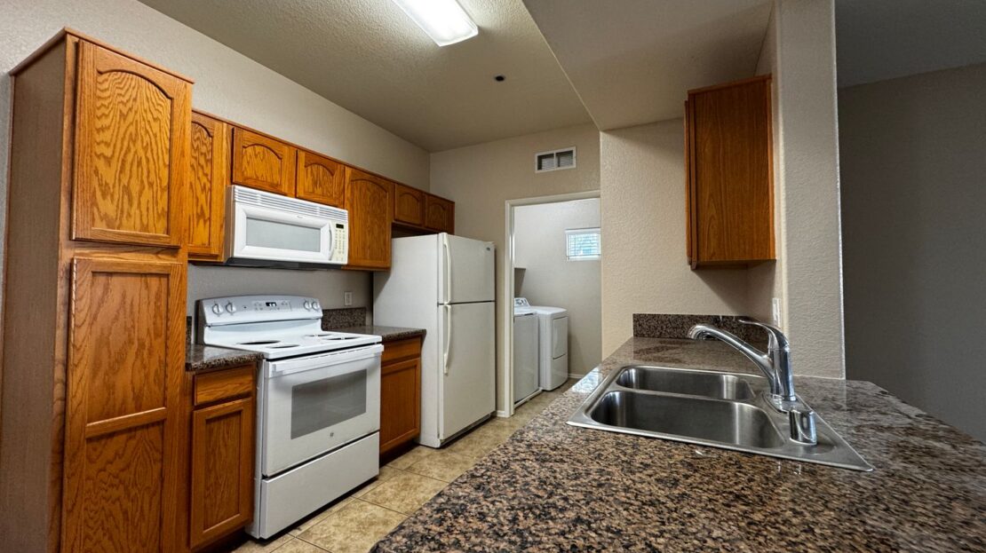 41410 Juniper St. #2124 - Murrieta - California - 2 bed, 2 bath rental property