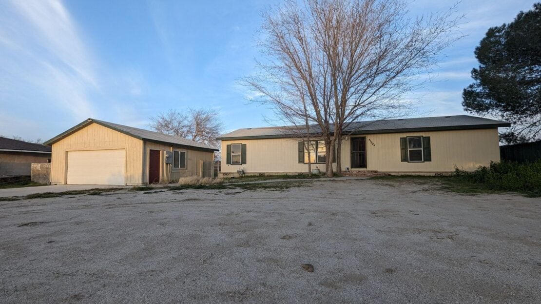 41524 154th St East - Lancaster - California - 3 bed, 2 bath rental property
