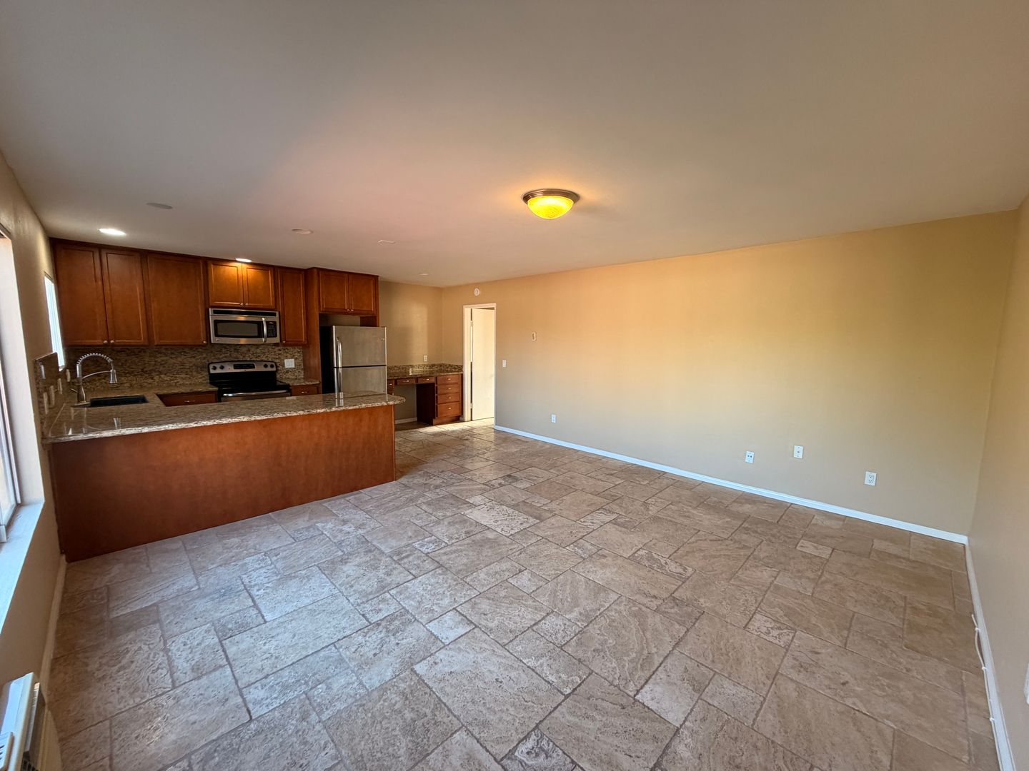 421 South Mollison Avenue #34 - El Cajon - California - 1 bed, 1 bath rental property