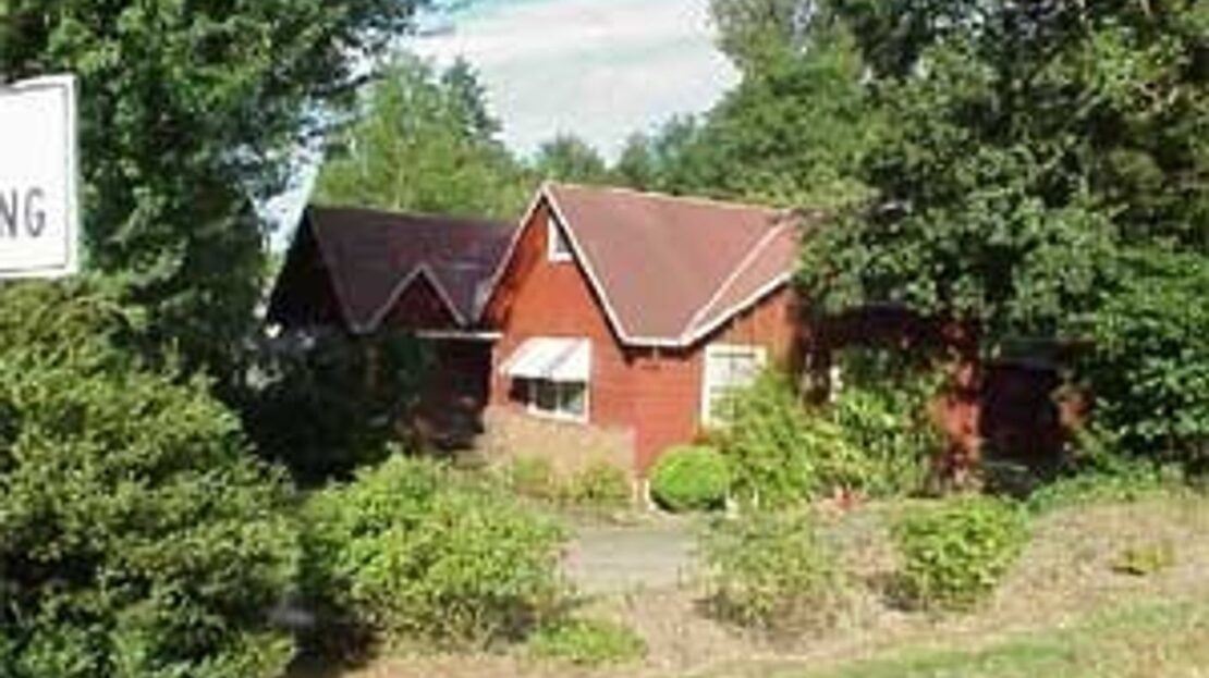 425 SW Maplecrest Drive Room 2 - Portland - Oregon - 1 bed, 1 bath rental property