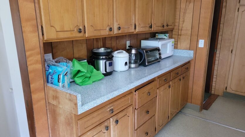 425 SW Maplecrest Drive Room 4 - Portland - Oregon - 1 bed, 1 bath rental property