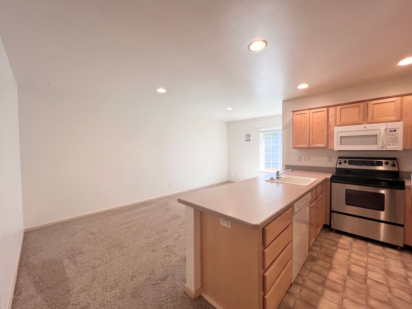 426 NE Quimby Ave - Bend - Oregon - 1 bed, 1 bath rental property