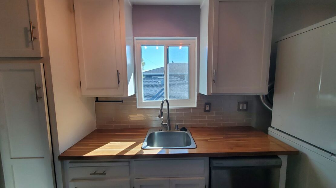 428 Jackson Ave  - Redwood City - California - 2 bed, 1 bath rental property