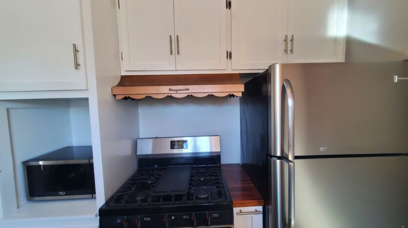 428 Jackson Ave  - Redwood City - California - 2 bed, 1 bath rental property