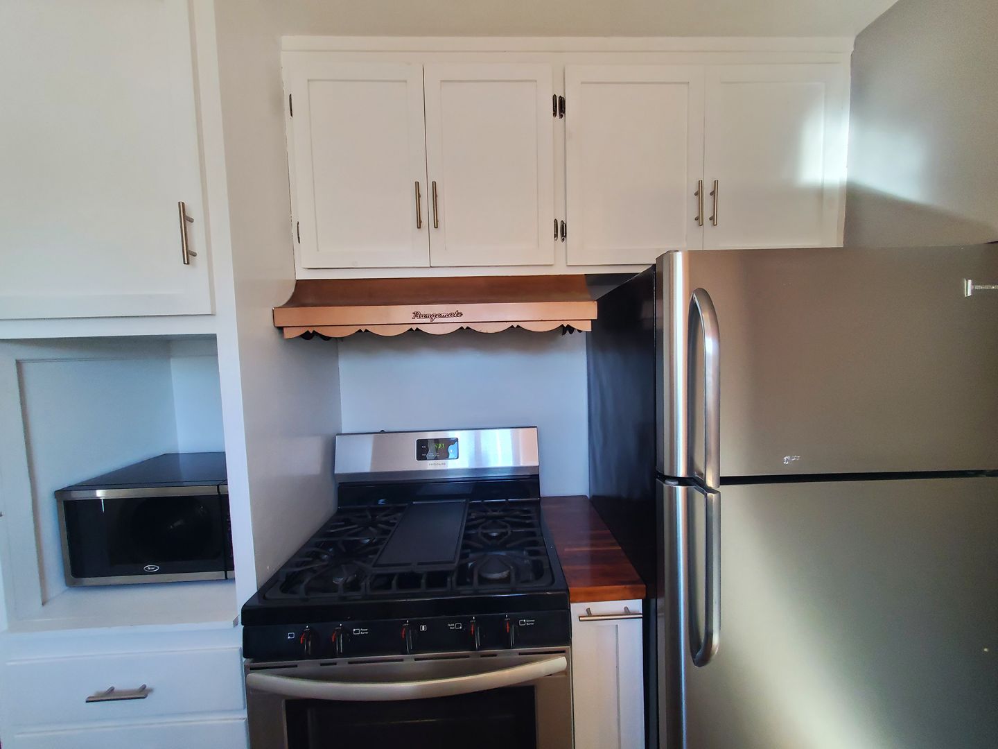 428 Jackson Ave  - Redwood City - California - 2 bed, 1 bath rental property