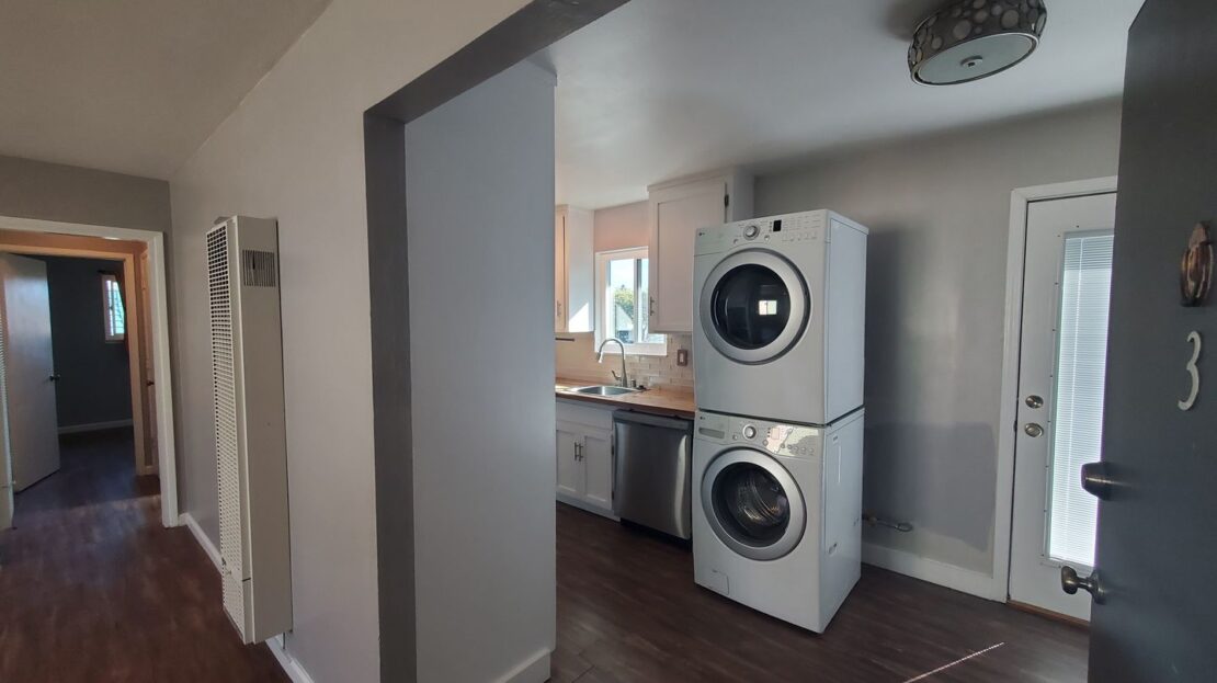 428 Jackson Ave  - Redwood City - California - 2 bed, 1 bath rental property