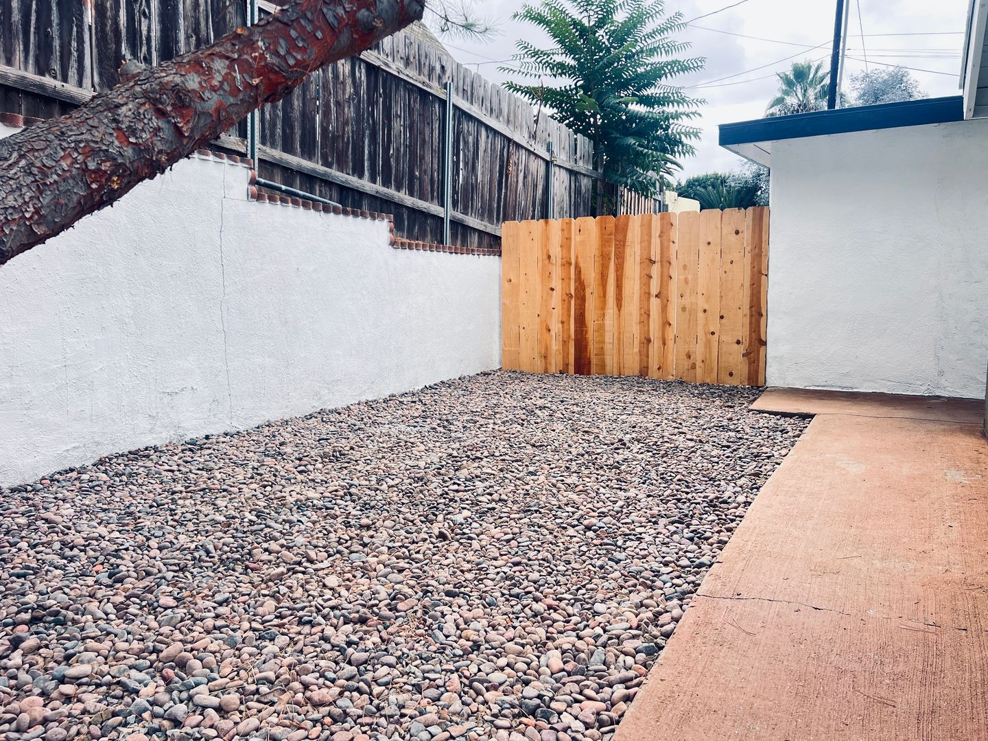 428 S Date St #A - Escondido - California - 1 bath rental property