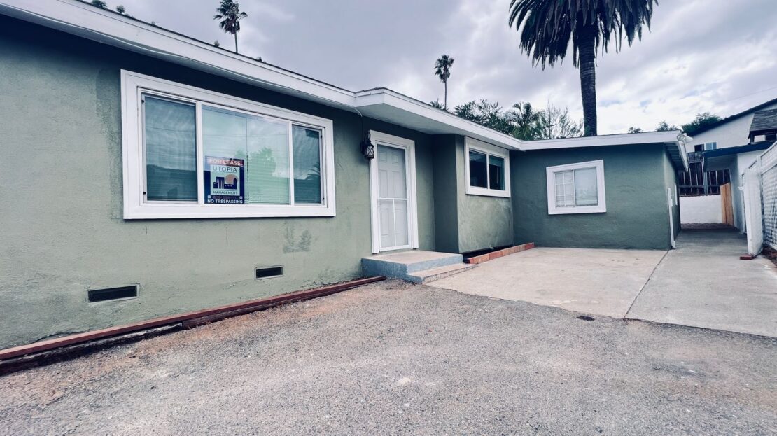 428 S Date St - Escondido - California - 2 bed, 1 bath rental property