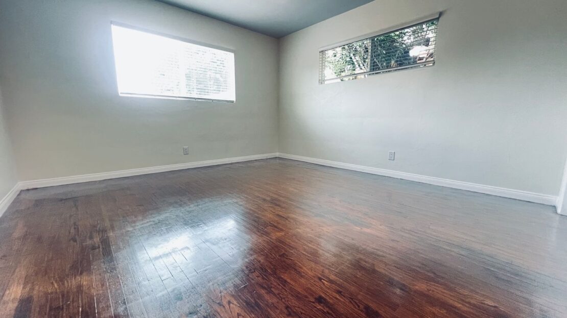 428 S Date St - Escondido - California - 2 bed, 1 bath rental property