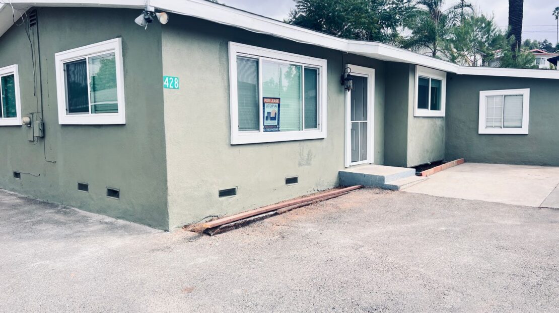 428 S Date St - Escondido - California - 2 bed, 1 bath rental property