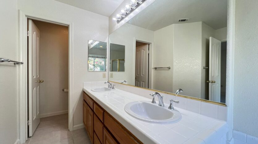 4286 Garibaldi Place - Pleasanton - California - 4 bed, 2.5 bath rental property