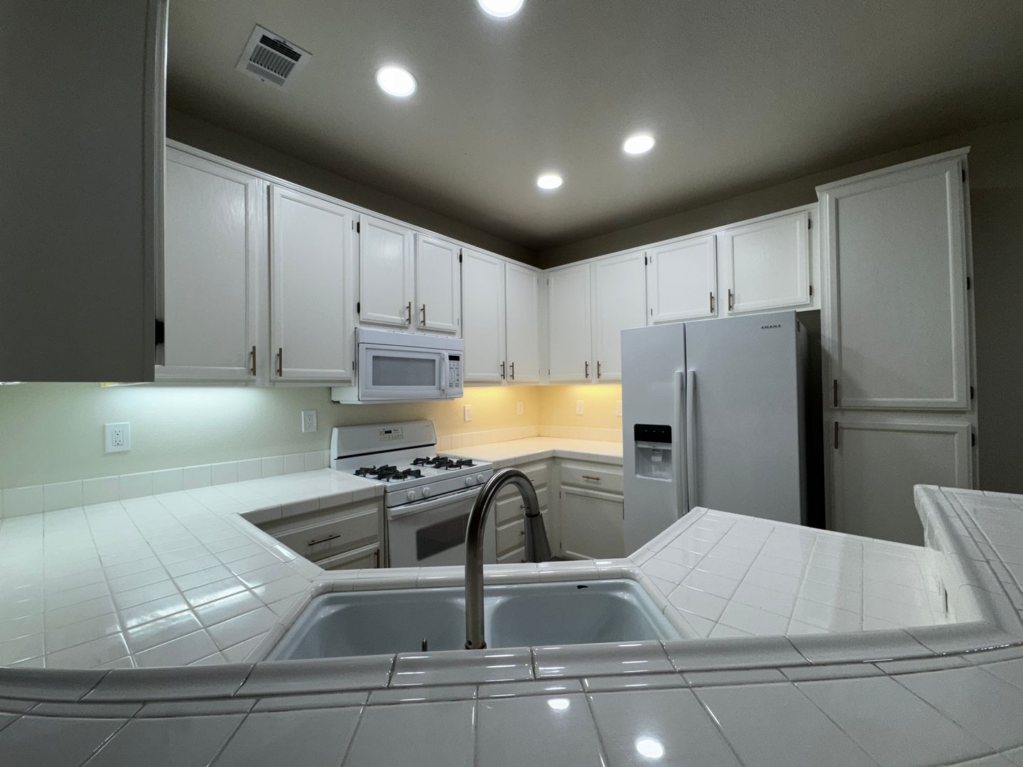 43063 Teramo St - Temecula - California - 3 bed, 2 bath rental property