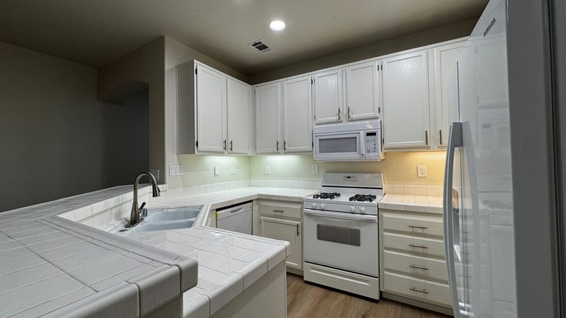 43063 Teramo St - Temecula - California - 3 bed, 2 bath rental property