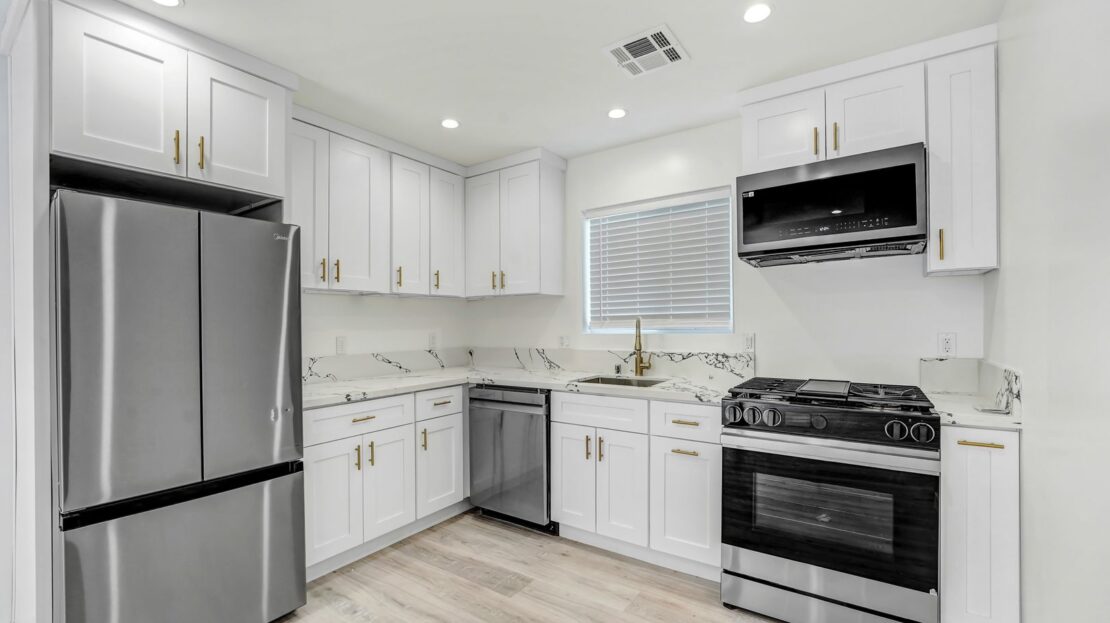 44014 Hoban Ave. - Lancaster - California - 2 bed, 1 bath rental property