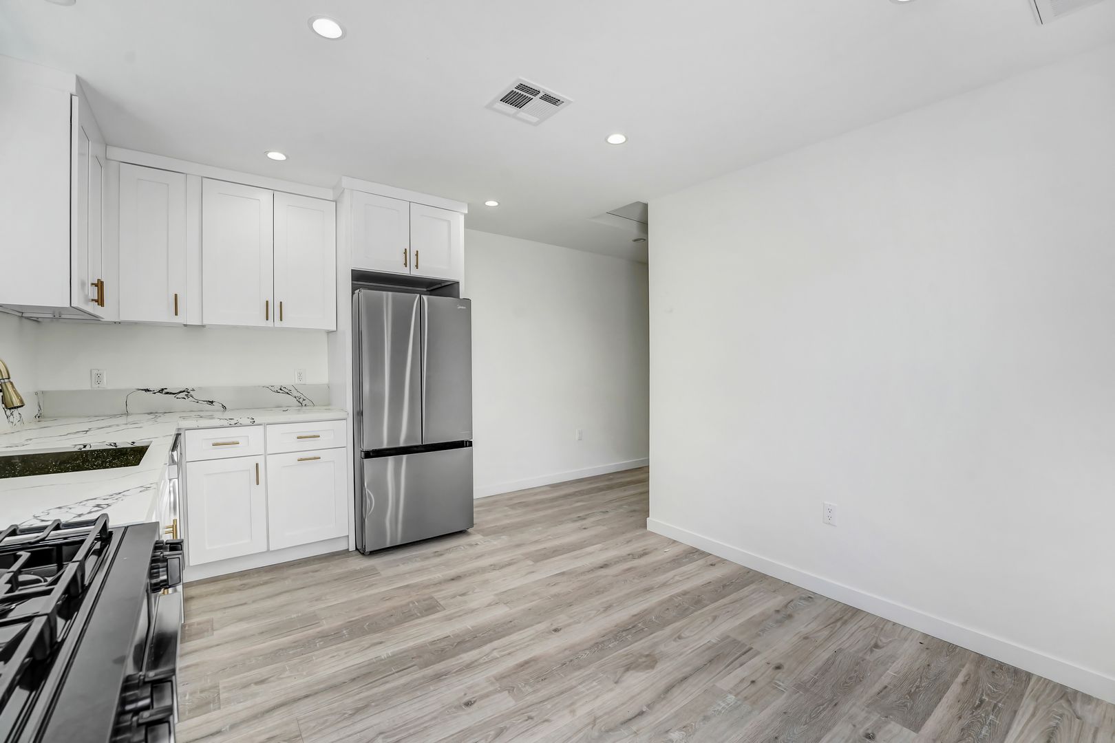 44014 Hoban Ave. - Lancaster - California - 1 bed, 1 bath rental property