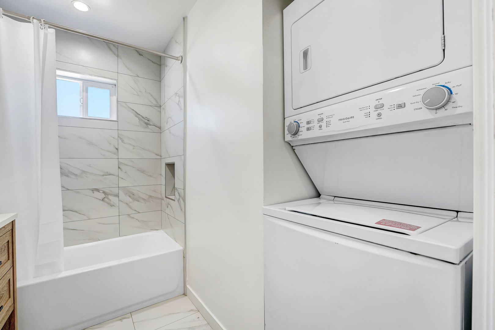 44014 Hoban Ave. - Lancaster - California - 2 bed, 1 bath rental property