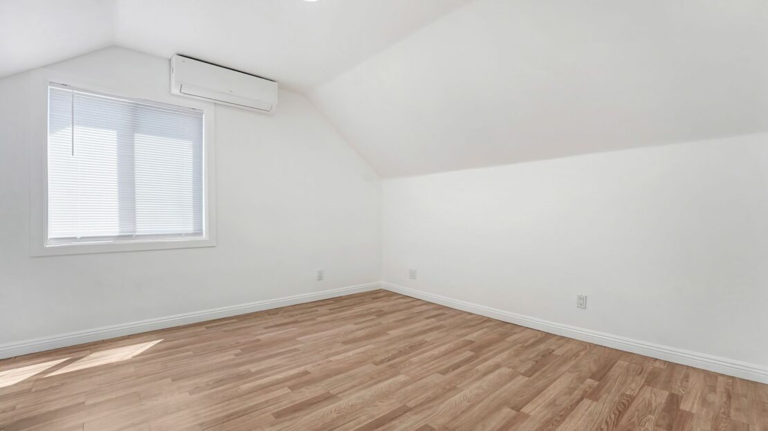 44014 Hoban Ave. - Lancaster - California - 4 bed, 1.5 bath rental property