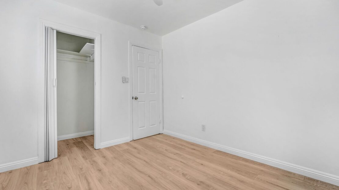 44014 Hoban Ave. - Lancaster - California - 4 bed, 1.5 bath rental property