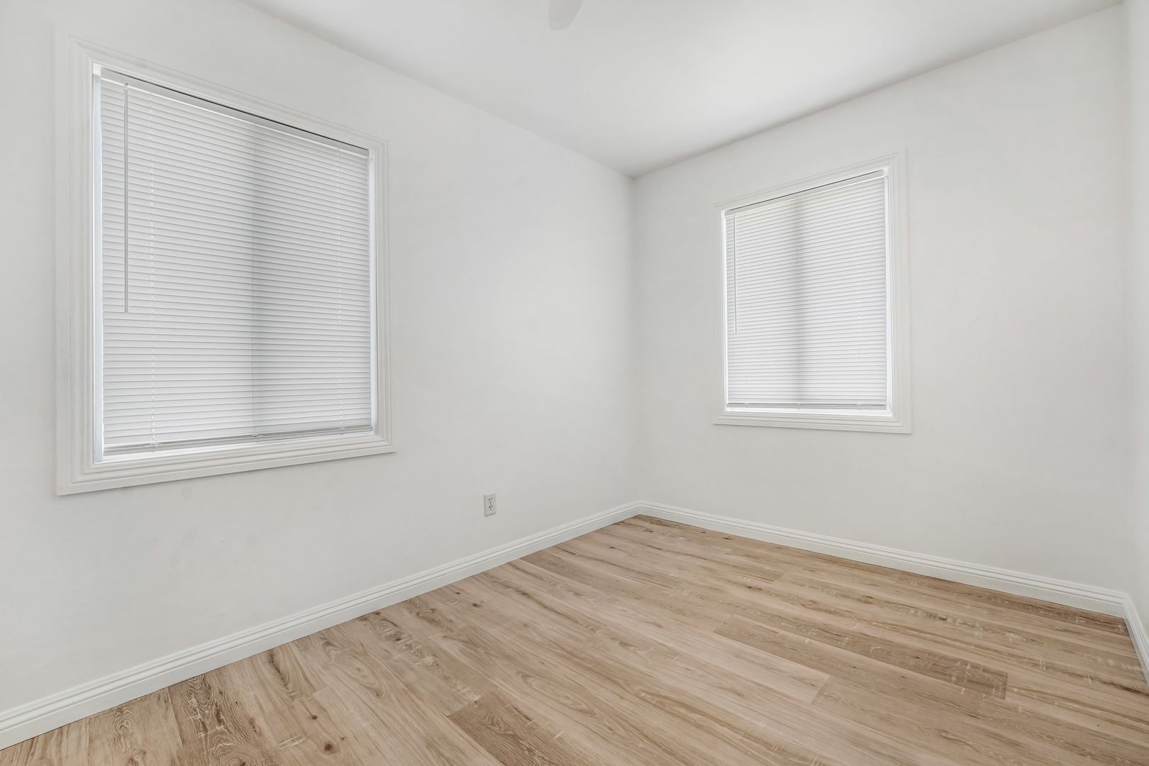 44014 Hoban Ave. - Lancaster - California - 4 bed, 1.5 bath rental property