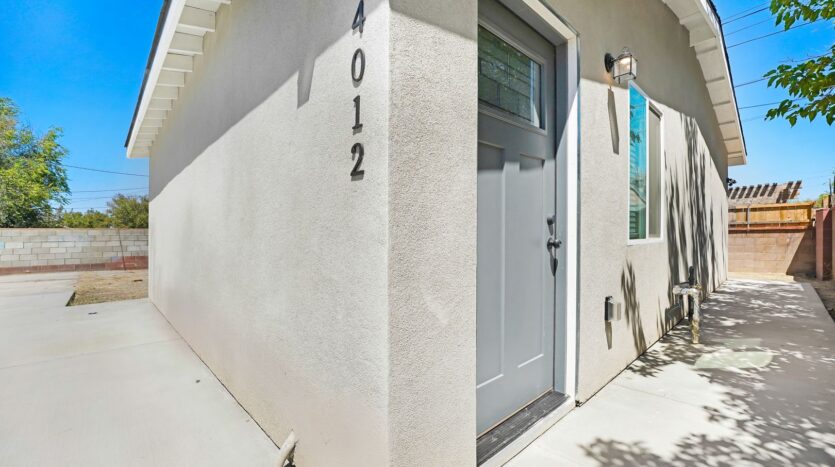 44014 Hoban Ave. - Lancaster - California - 2 bed, 1 bath rental property