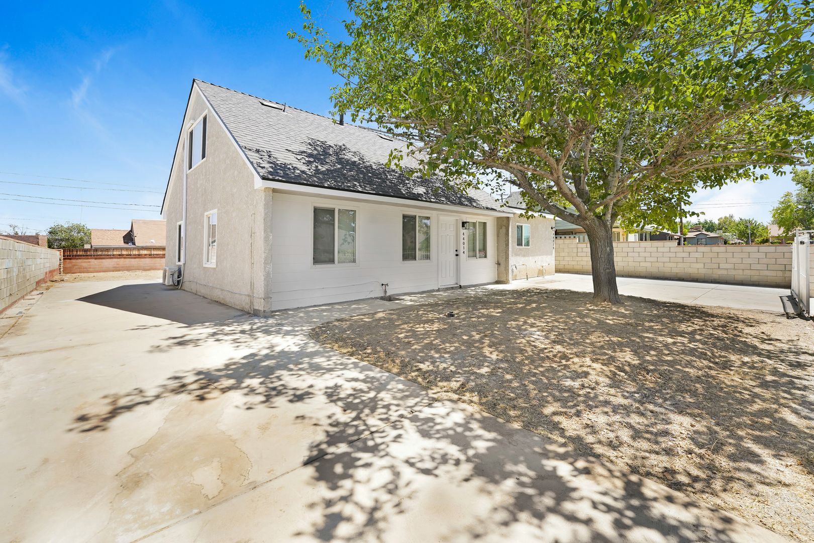 44014 Hoban Ave. - Lancaster - California - 4 bed, 1.5 bath rental property