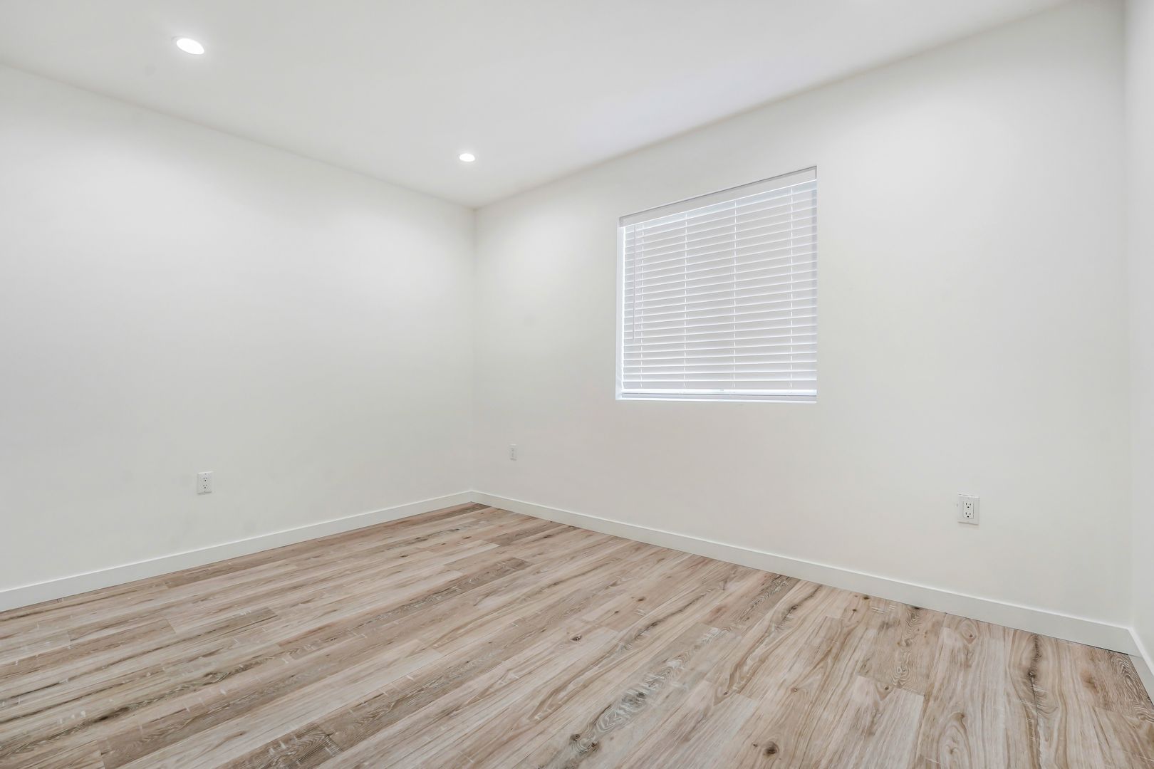 44014 Hoban Ave. - Lancaster - California - 2 bed, 1 bath rental property