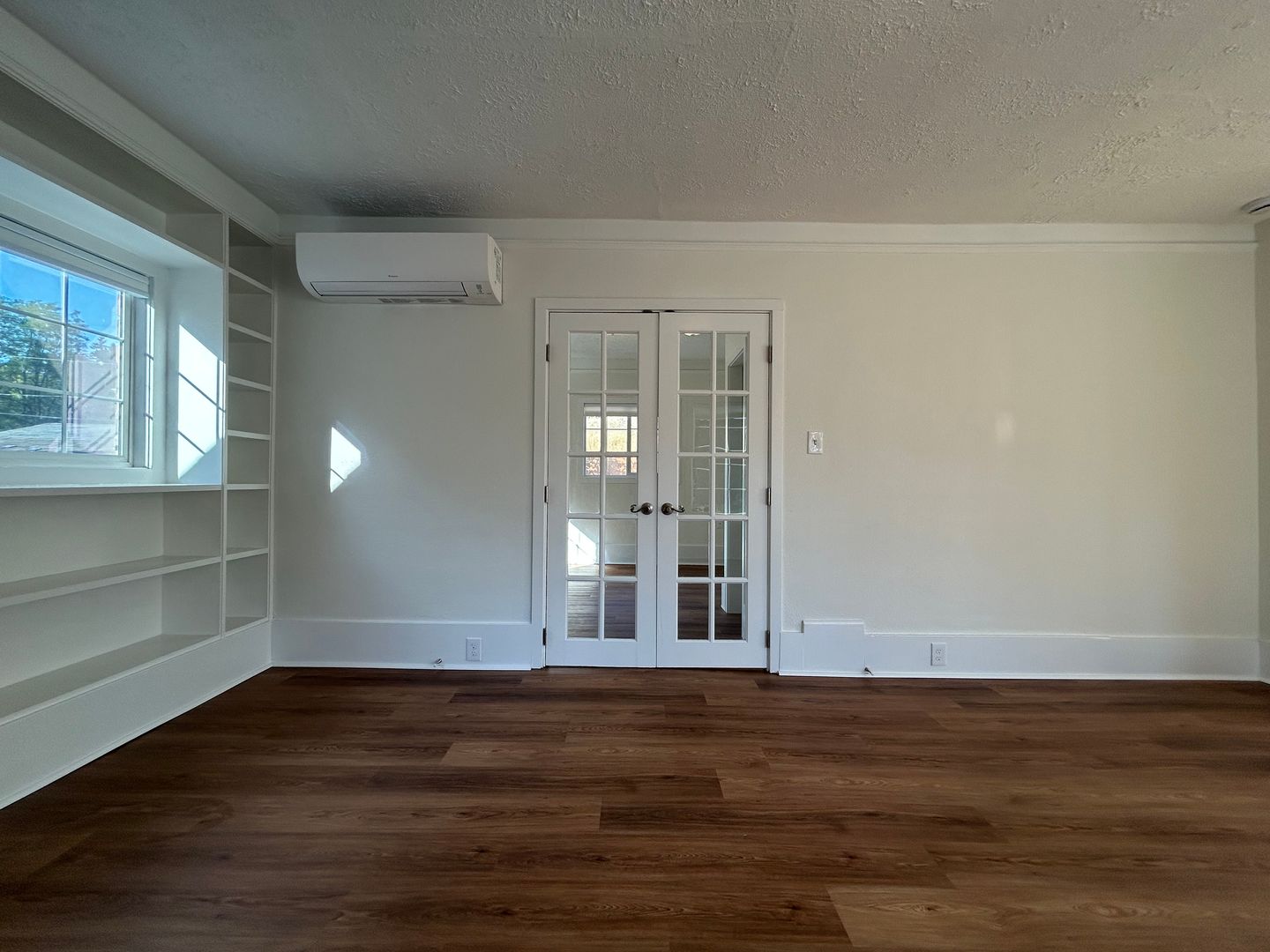 4415 NE 14th Ave - Vancouver - Washington - 3 bed, 1.5 bath rental property