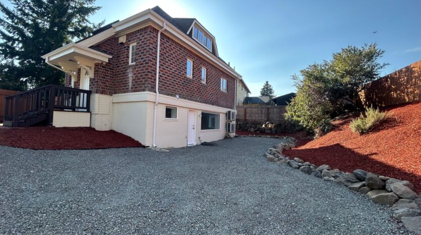 4415 NE 14th Ave - Vancouver - Washington - 3 bed, 1.5 bath rental property