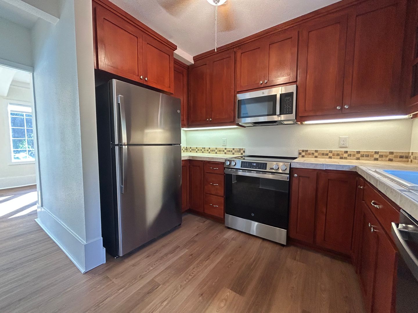 4415 NE 14th Ave - Vancouver - Washington - 3 bed, 1.5 bath rental property