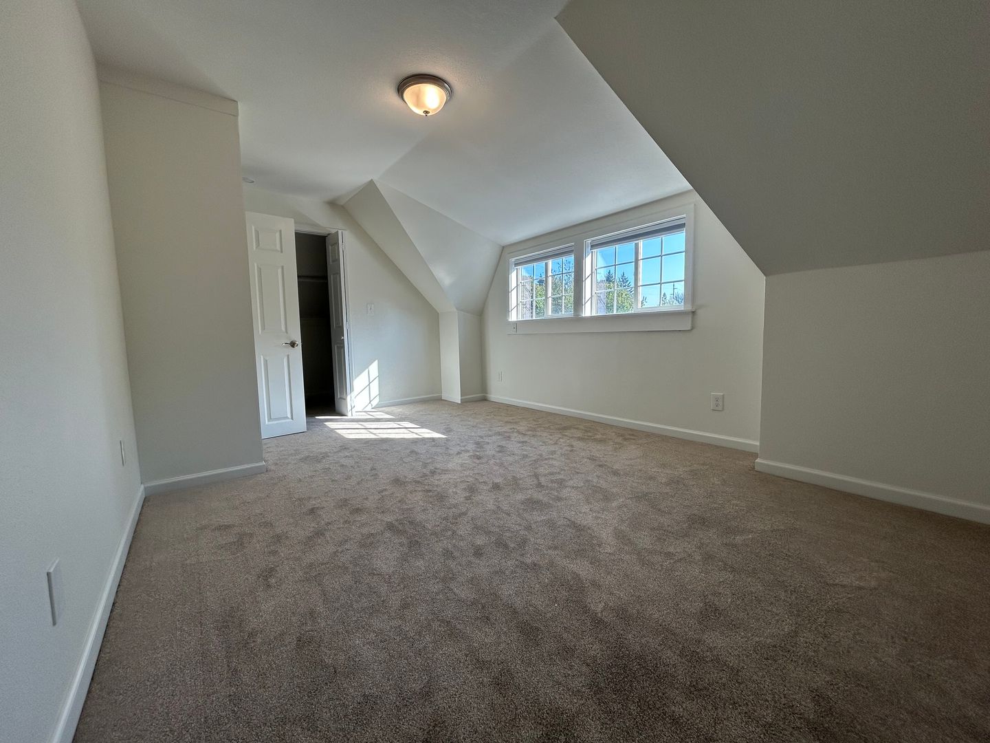 4415 NE 14th Ave - Vancouver - Washington - 3 bed, 1.5 bath rental property