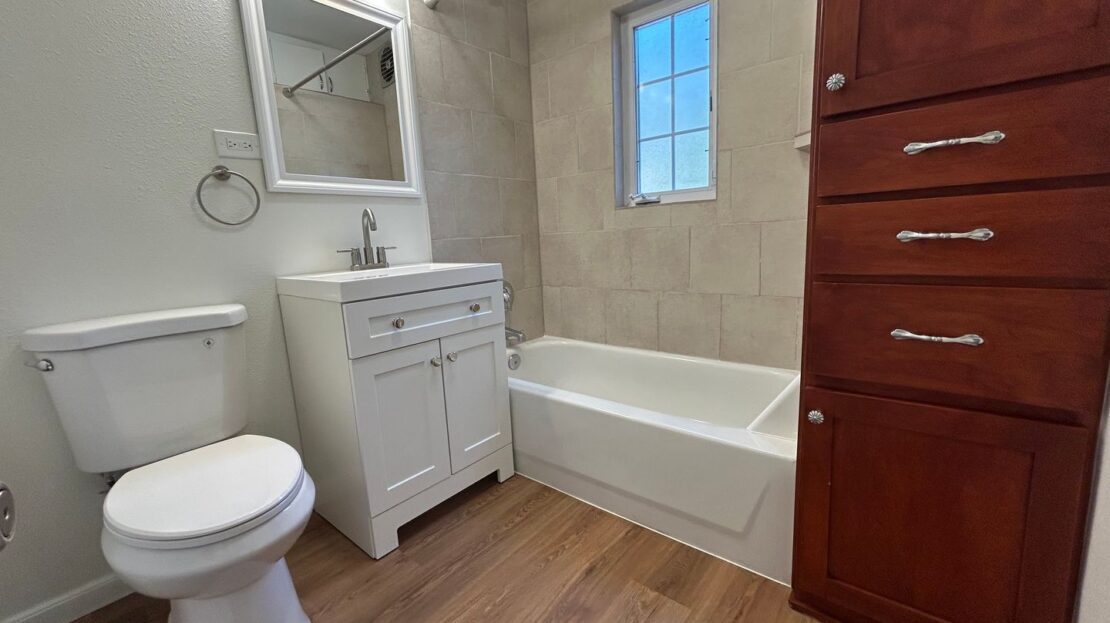 4415 NE 14th Ave - Vancouver - Washington - 3 bed, 1.5 bath rental property