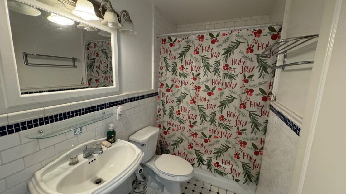 4428 Viejo Way - Union City - California - 2 bed, 1.5 bath rental property