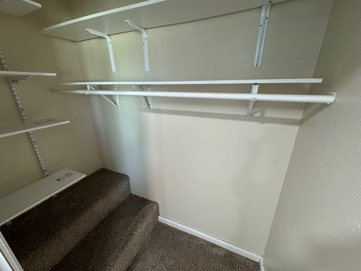 4428 Viejo Way - Union City - California - 2 bed, 1.5 bath rental property