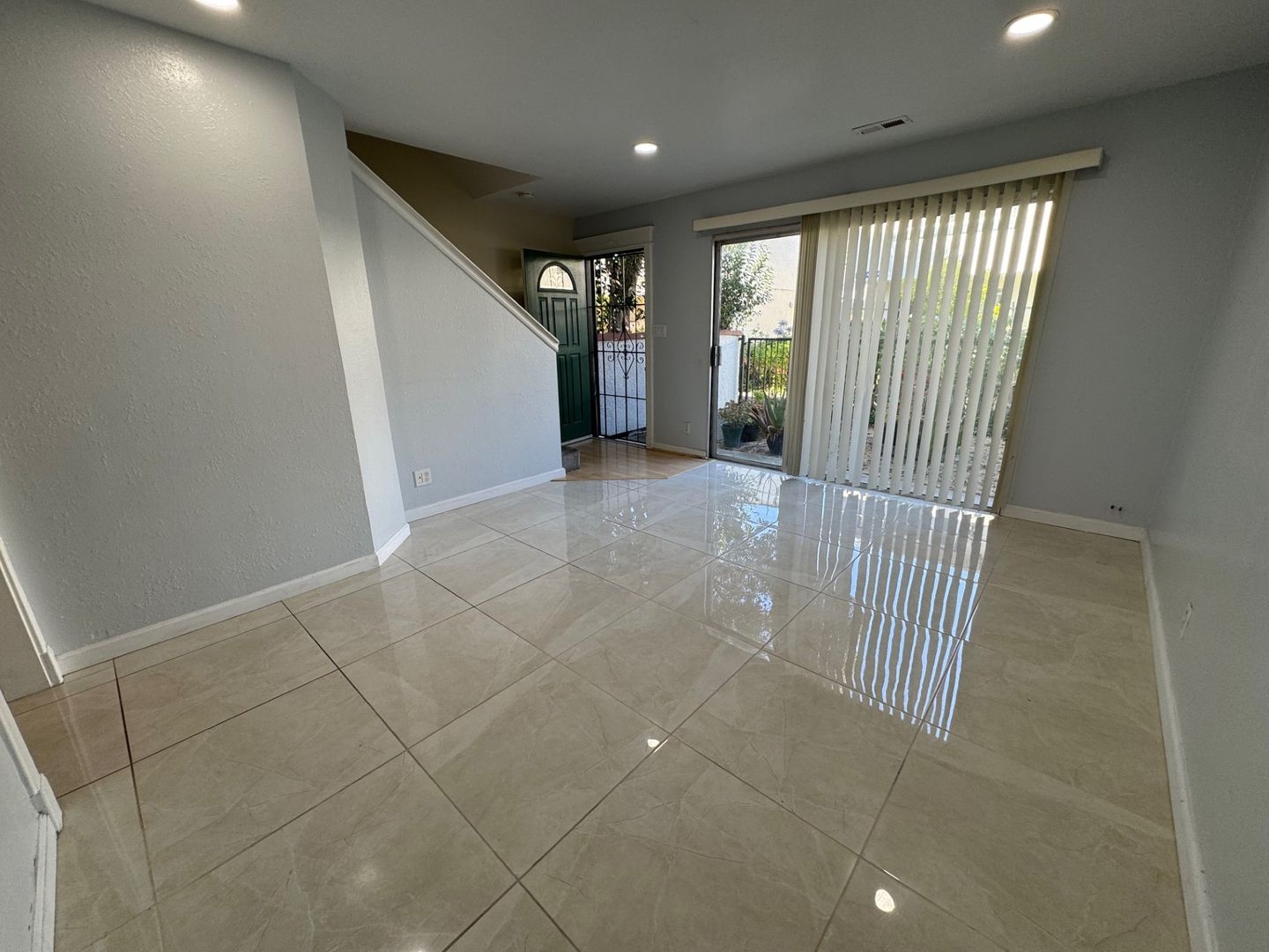 4428 Viejo Way - Union City - California - 2 bed, 1.5 bath rental property