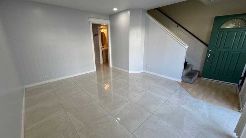 4428 Viejo Way - Union City - California - 2 bed, 1.5 bath rental property