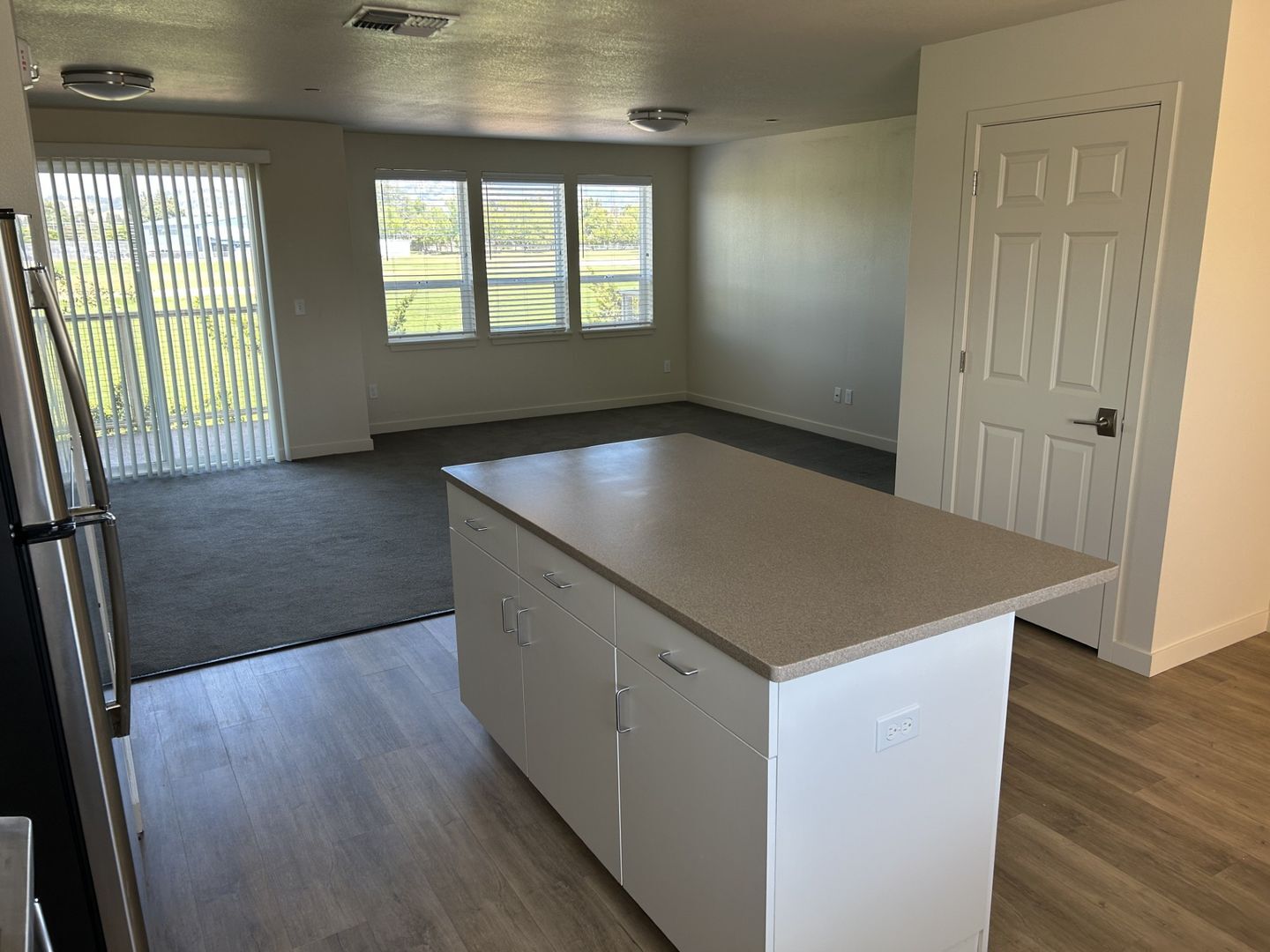 445 Southwest Blvd. - 10 - Rohnert Park - California - 3 bed, 2 bath rental property