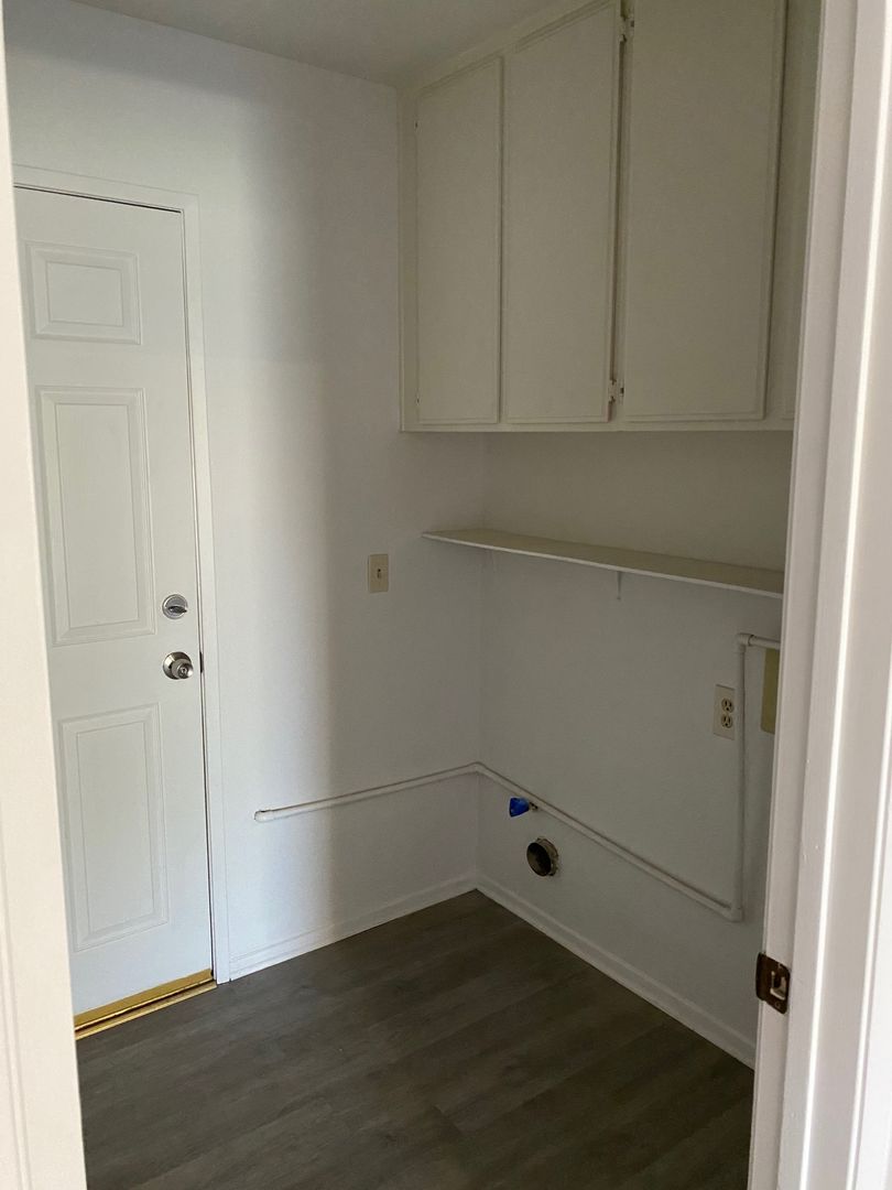 44754 Cerisa St. - Lancaster - California - 4 bed, 2 bath rental property