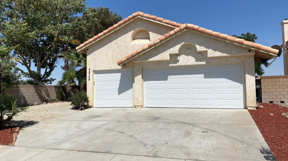 44754 Cerisa St. - Lancaster - California - 4 bed, 2 bath rental property